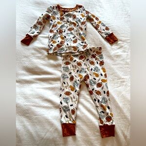 Caden Lane Pajama Set (12-18 months)